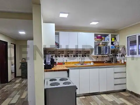 Casa en Venta en Villa Parque Sicardi, USD 78.000