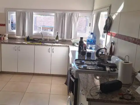 Casa en Venta en General Fernandez Oro, USD 140.000