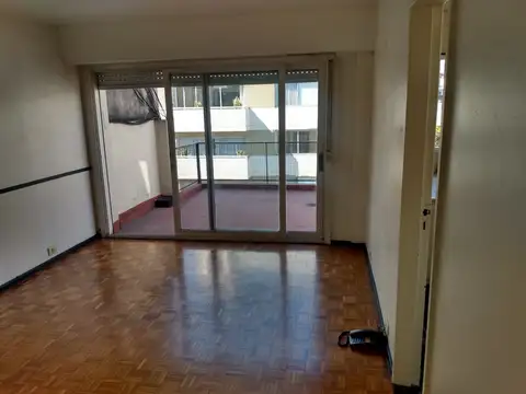 DEPARTAMENTO DE 3 AMB UNICO CON BALCON TERRAZA DE 41 M2