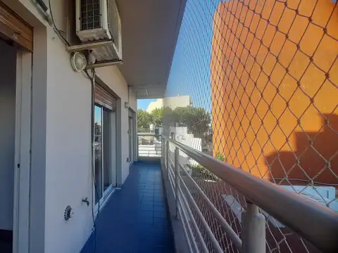 Departamento 2 ambientes con 2 baños