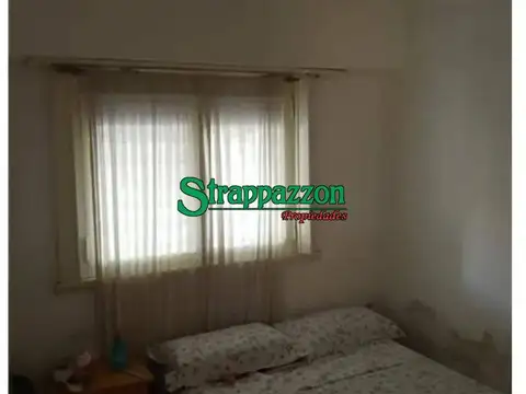 2 Casas En Block Juntas En Venta Mar Del Tuyu. Oportunidadadad.