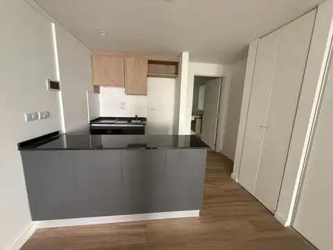 Monoambiente c/patio propio en pozo - Almagro - Financiado 100%