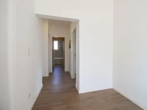 Casa 6 ambientes con 3 baños
