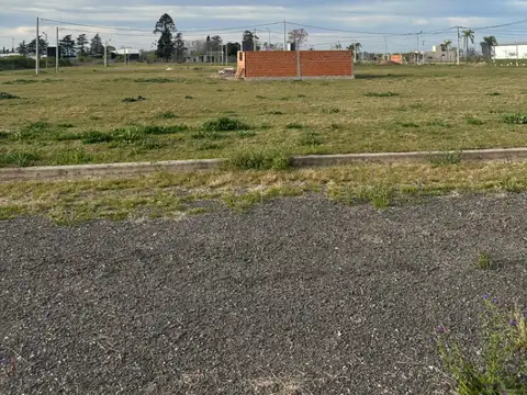 Terreno en Venta en Capitan Bermudez, USD 15.000