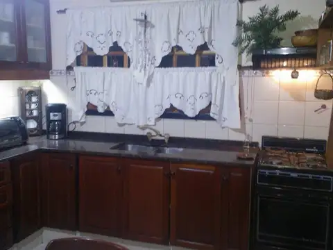 Depto Tipo Casa en Venta de 3 dormitorios