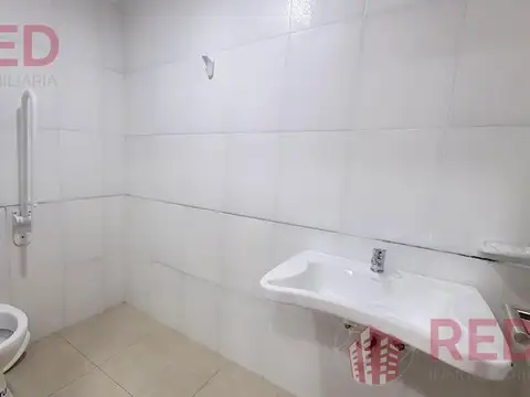 Oficina en Alquiler en Neuquen, $ 800.000