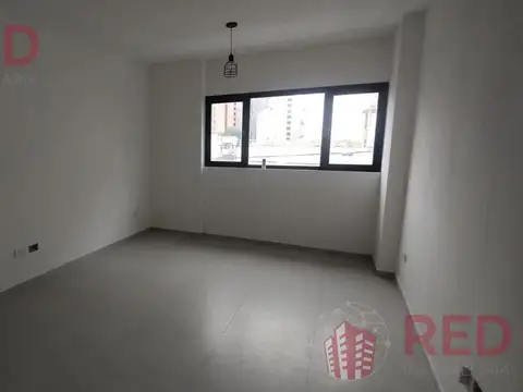 Vende o alquila oficina en centro de Neuquén