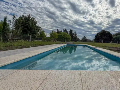 ALQUILER ANUAL | Casa Medal Countyr Club | 1 Planta