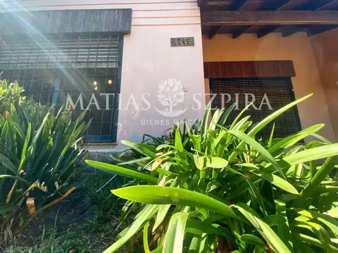 Casa en Venta con 1 cochera