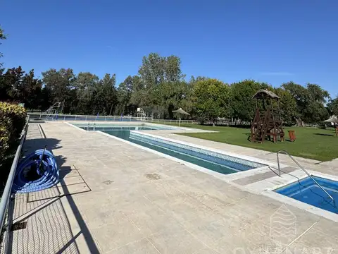 Casa Moderna en el Náutico Escobar CC