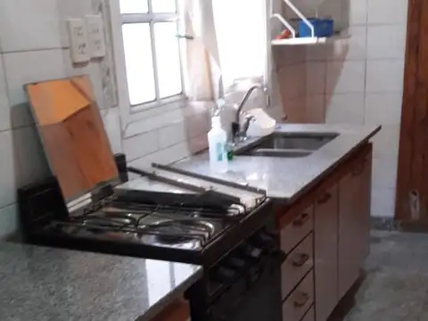 Depto Tipo Casa 3 ambientes con 2 baños