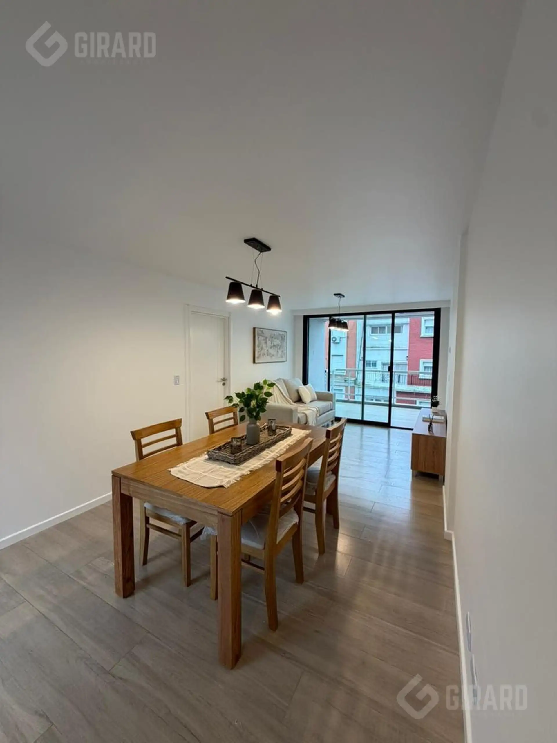 Venta Departamento de 2 ambientes A La calle a Estrenar en Zona Plaza Colon