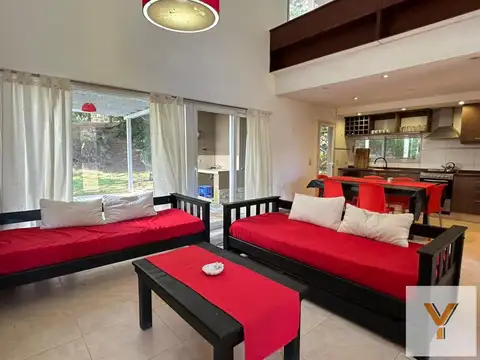 Casa en Venta en Costa Esmeralda, USD 185.000