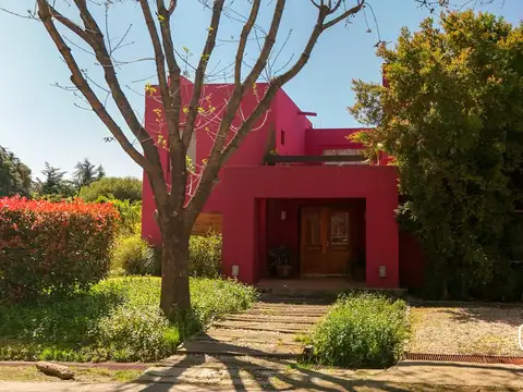 Casa en Venta en Los Tacos, USD 495.000