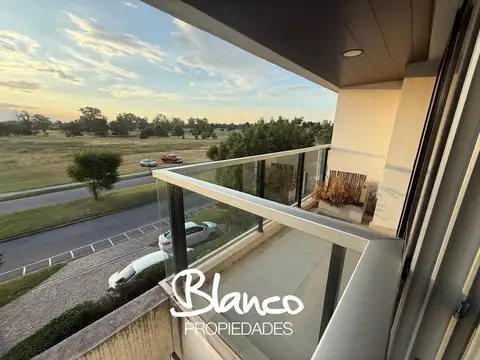 Departamento Monoambiente  en Alquiler en Pilar Golf, Pilar, G.B.A. Zona Norte