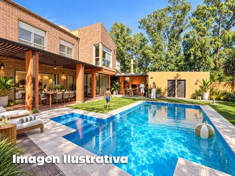 Importante Casa en Funes todos los Servicios  diseño  de Arq Gonzalez Kahl