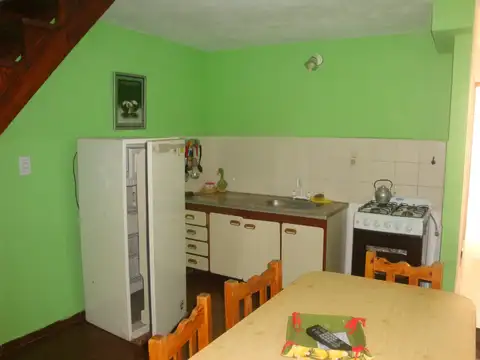 Duplex al frente 3 ambientes GAS NATURAL - EXCELENTE ZONA