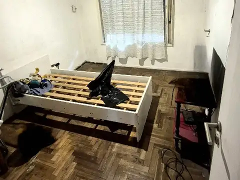 Depto Tipo Casa en Alquiler con 1 cocheras