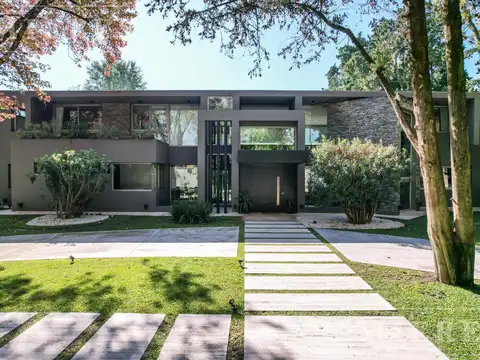 Casa en Venta en Countries y Barrios Cerrados en Pilar, USD 3.700.000