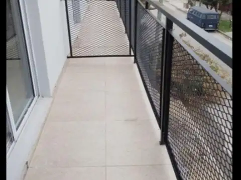 Departamento a estrenar de 3 AMB con balcón