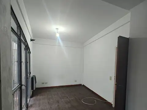 Departamento en Alquiler en Tolosa, $ 500.000