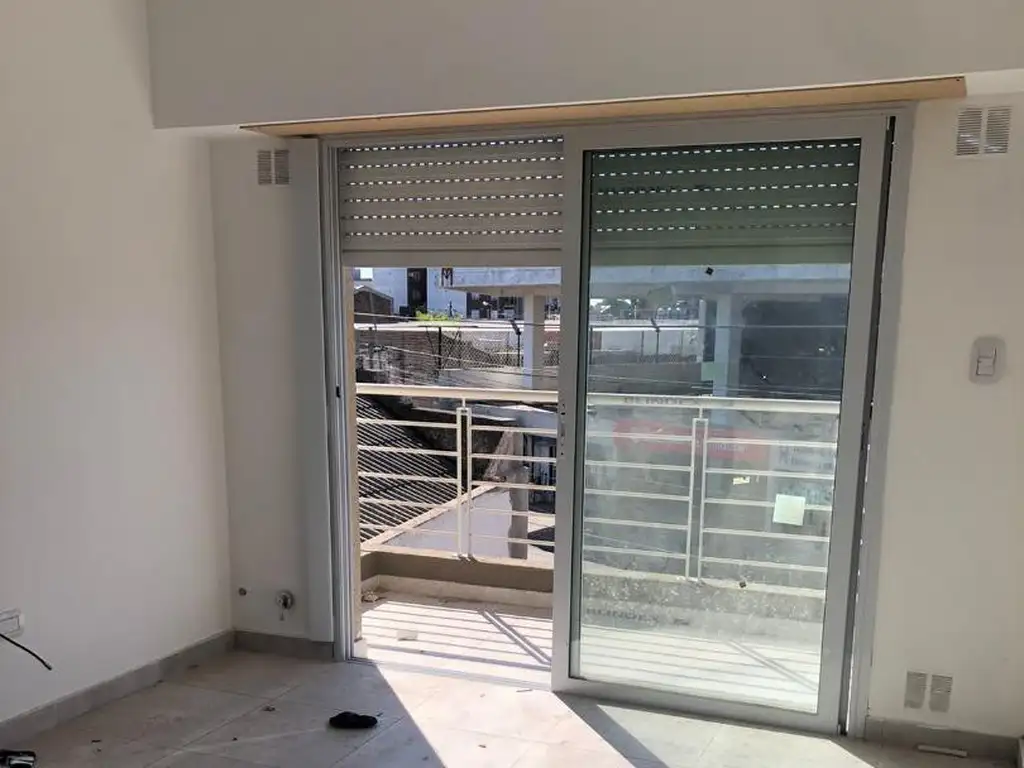 Emprendimiento en Moron Sur - Etapa: Terminado