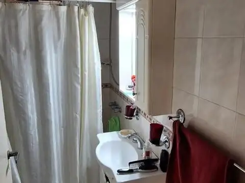 Casa en Venta en Caseros, USD 99.000
