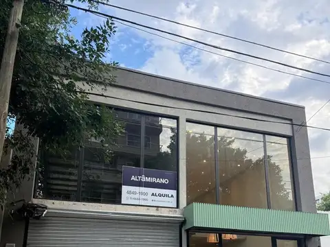 Local a Estrenar en Alquiler en Villa Ballester - Doble Altura