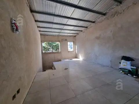 Vicente López al 3100 entre Artigas y Belgrano