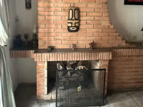 JOSE HERNANDEZ 100