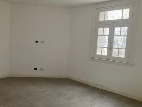 Depto Tipo Casa en Alquiler en Adrogue, $ 1.200.000