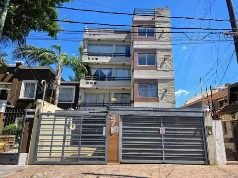 Departamento c/ cochera y terraza en Venta -Villa Sarmiento