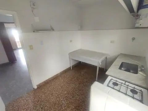 Depto Tipo Casa 4 ambientes con 1 baño