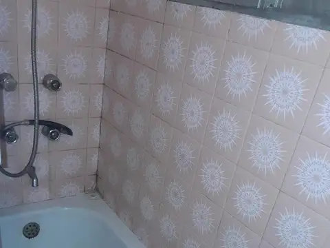 Depto Tipo Casa 3 ambientes con 1 baño