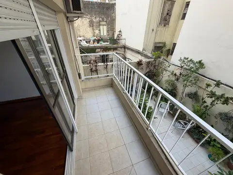 Colombres y Av. Rivadavia