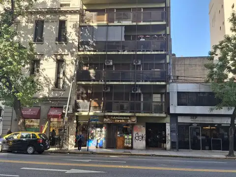 Departamento en Alquiler 2 Ambientes Once con Patio