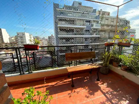 Departamento Dúplex en Caballito 6 Ambientes Cochera Baulera