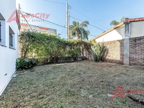 Casa en Venta en Castelar Norte, USD 260.000