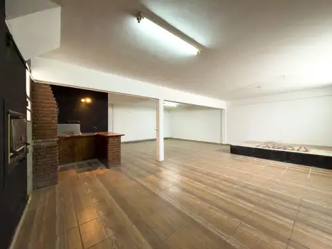 LOCAL COMERCIAL EN VENTA LA PLATA