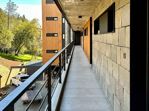 Departamento en Alquiler con 1 cocheras