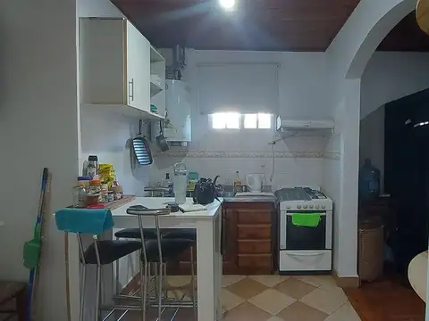 Avenida Presidente Perón 700