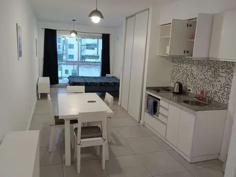 Departamento en Alquiler de Monoambiente