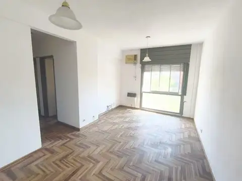 Departamento de 3 Ambientes en Alquiler solo Uso Profesional en Quilmes Centro  