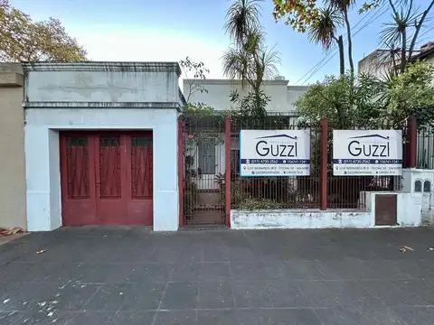 Casa 3 ambientes en venta en Villa Ballester