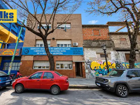 Venta de Casa en Lote Propio. Ideal uso comercial. La boca.