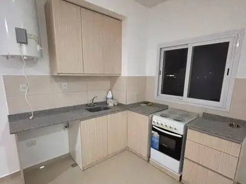 Departamento en Alquiler en Rivadavia, $ 650.000