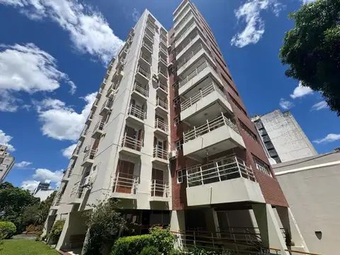 46 e/ 11 y 12 800