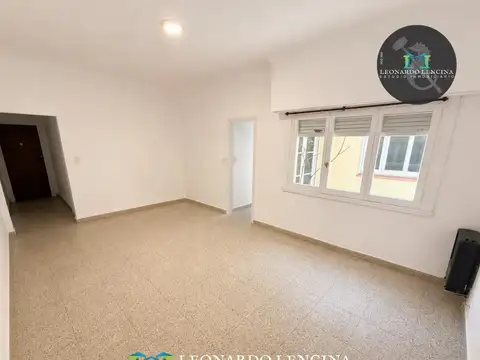 Depto Tipo Casa en Alquiler de 3 ambientes