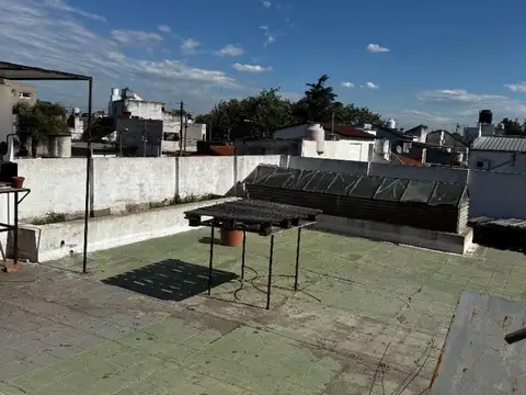 Galpon en Venta 10  mts Frente