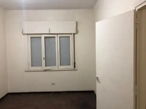 Casa - Alquiler - Argentina, José C Paz - Hipolito Yrigoyen (ex Ruta 197) 2206